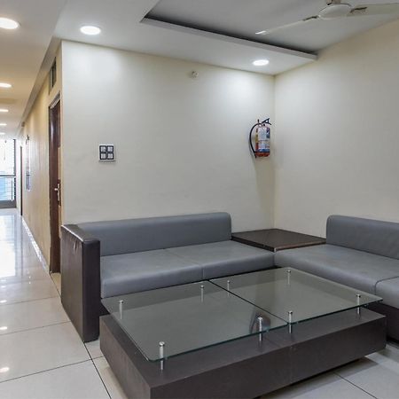 Capital O 4042 Hotel Mehar Residency Indore Exterior foto
